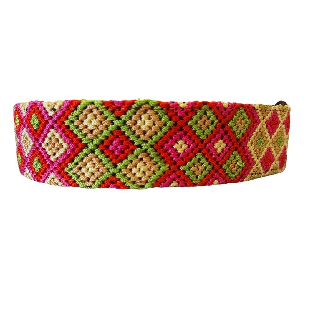 One-of-a-kind collar L(17"-21")